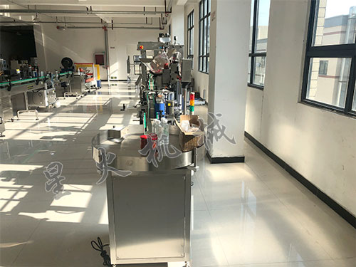 自動(dòng)化黃豆醬灌裝機(jī)生產(chǎn)線設(shè)備