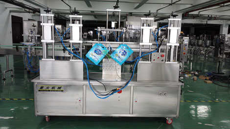 自立吸嘴袋灌裝機(jī)